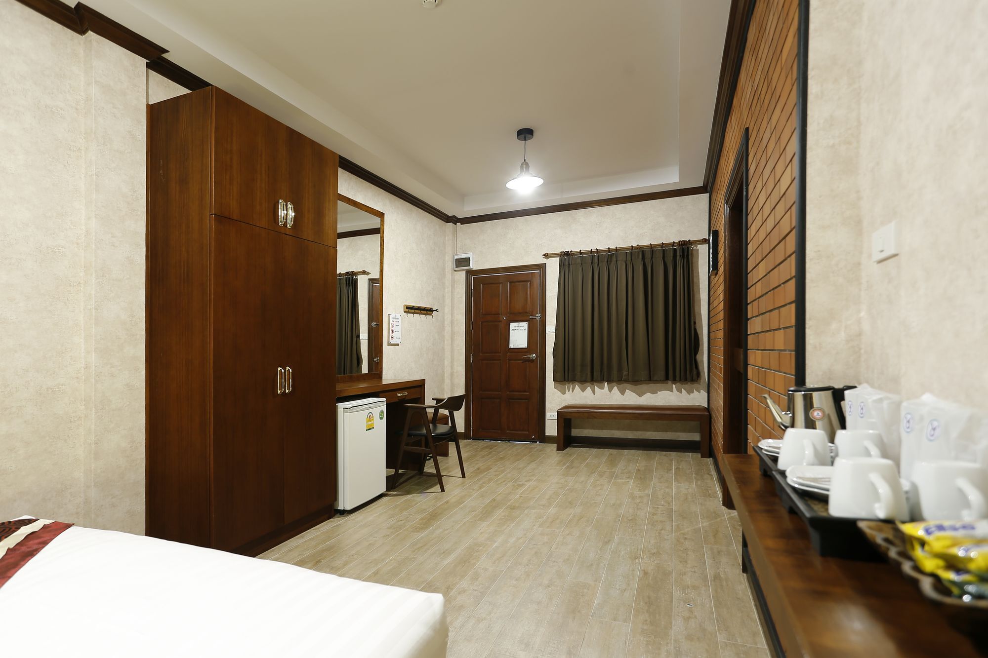 The Vega Resort Chonburi Extérieur photo