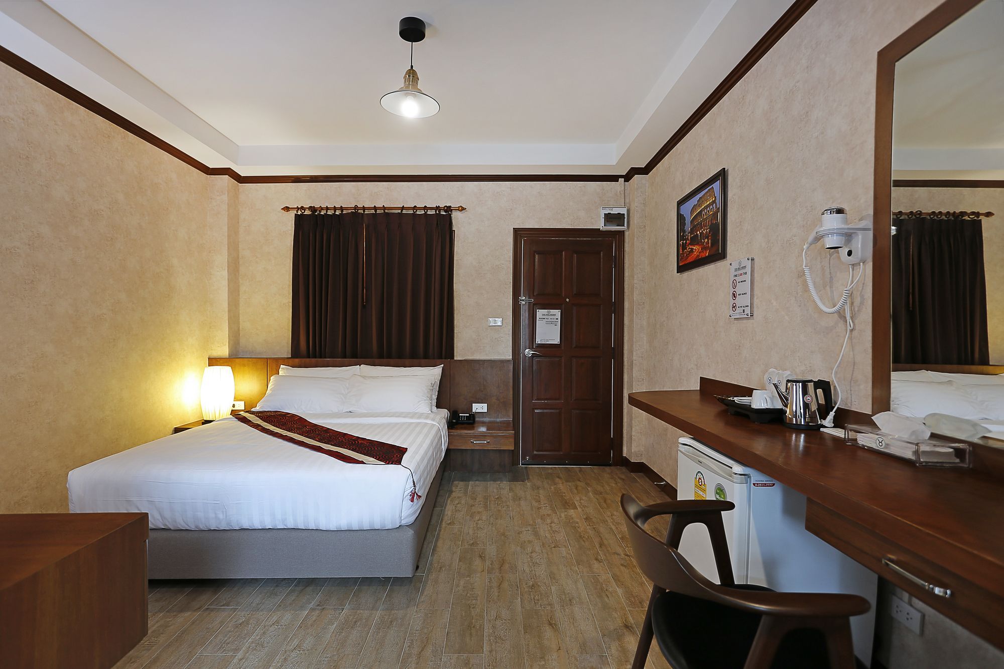 The Vega Resort Chonburi Extérieur photo