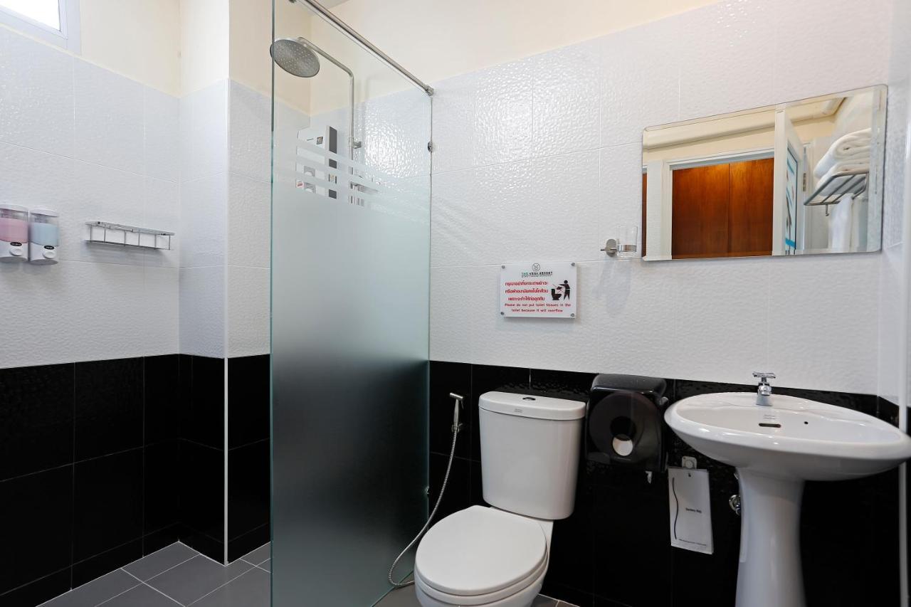 The Vega Resort Chonburi Extérieur photo